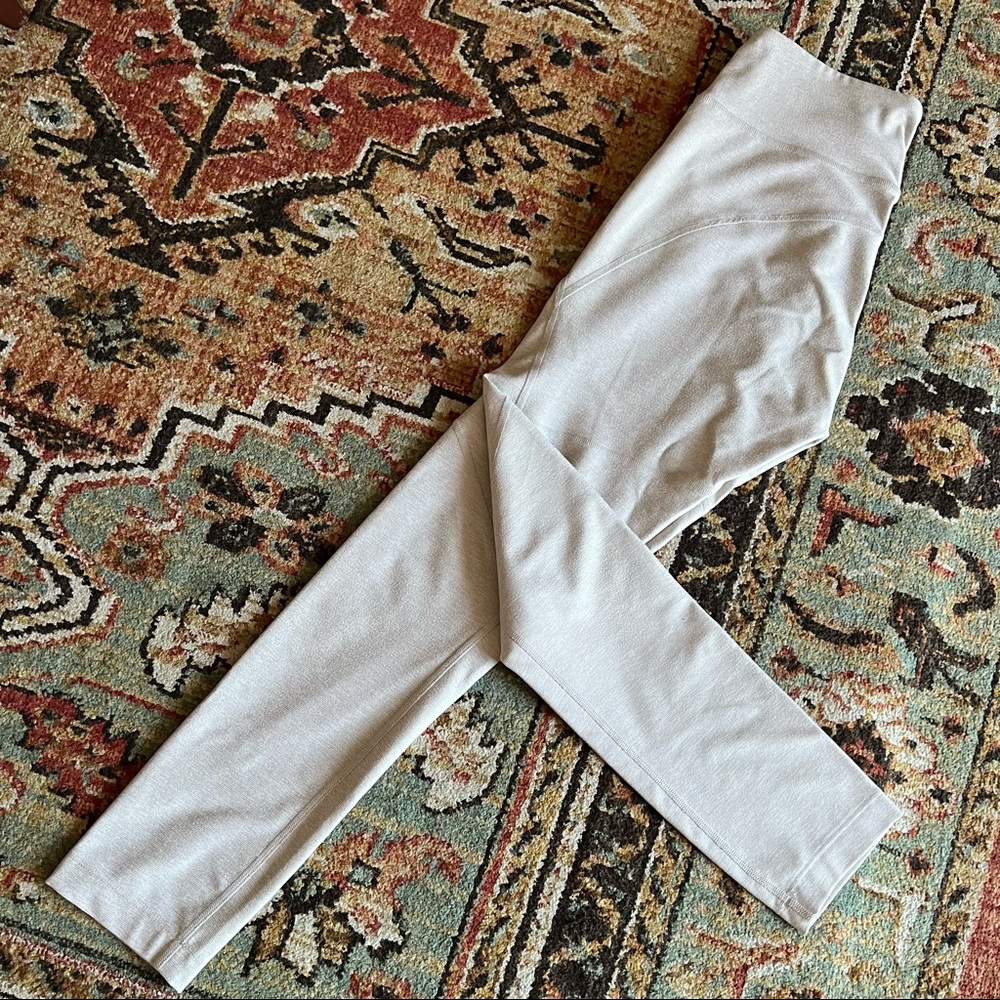 Outdoor Voices leggings